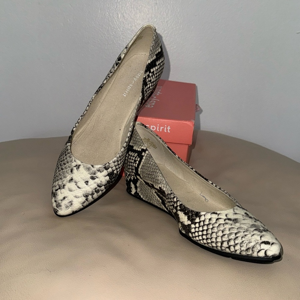 Easy Spirit Snakeskin Print Pointed Toe Wedges- Abelle